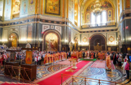 Патриаршая Литургия в Храме Христа Спасителя